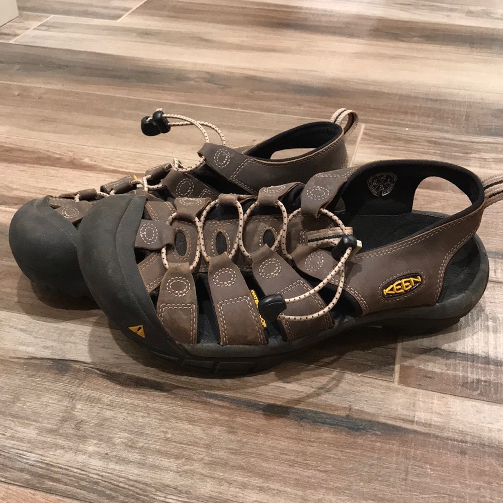 Keen men’s Newport hiking sandals